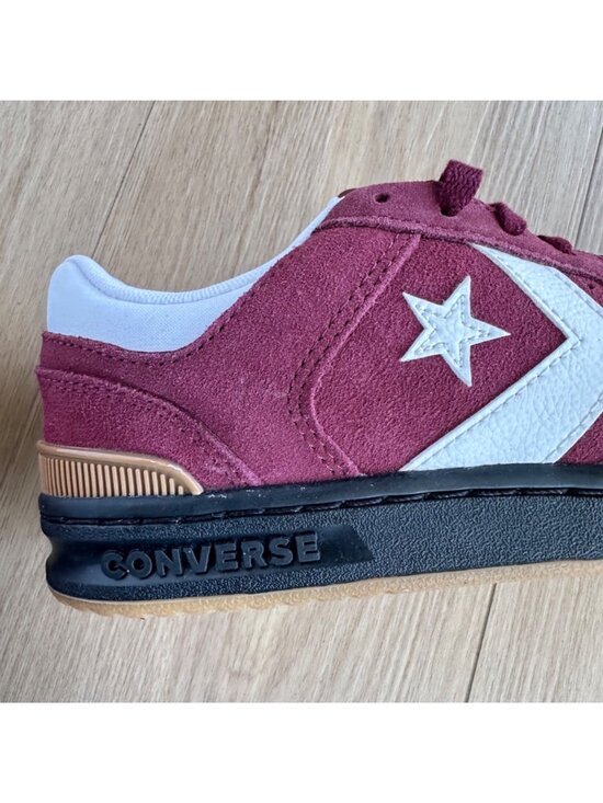 Converse CL98 Suede Low Black Deep Bordeaux Gum Sz 7 Mens shoes Sneakers A15607C main image 5